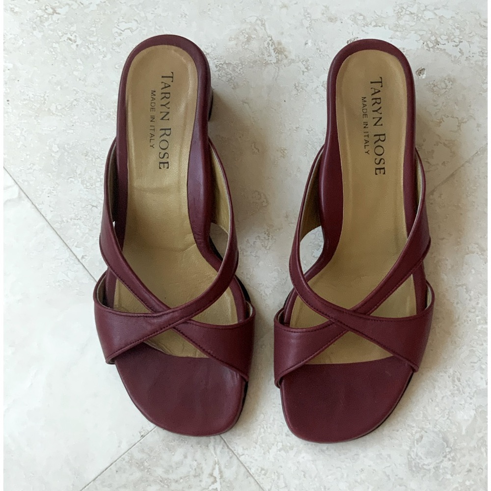 Taryn Rose Burgundy Slip on Sandals sz 7.5 - Picture 2 of 4